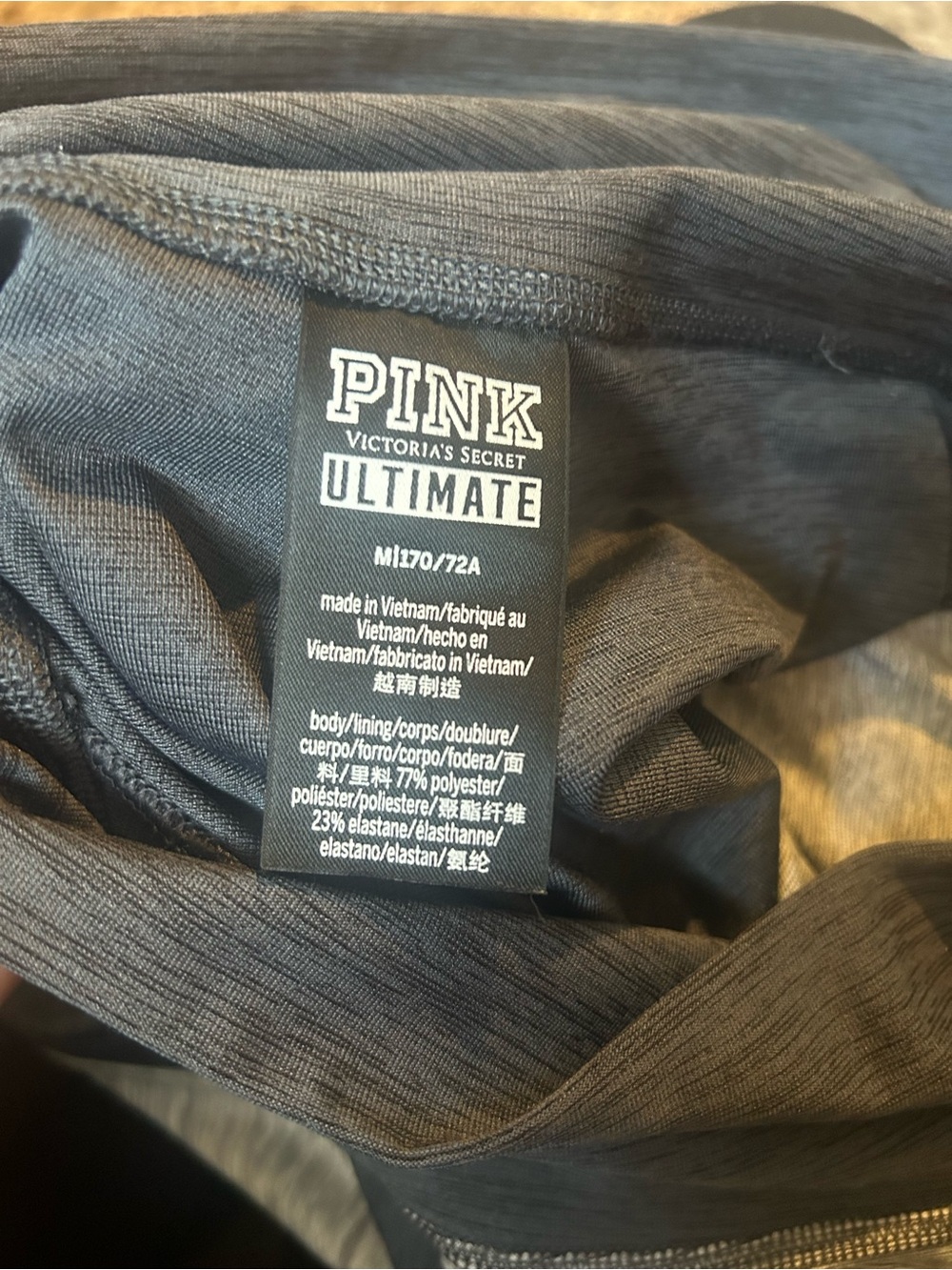 2 pair PINK Victoria Secret
ULTIMATE leggings - Picture 6 of 10